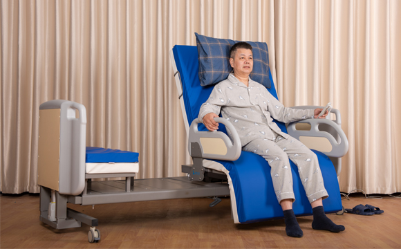 旋轉(zhuǎn)坐立 旋轉(zhuǎn)坐立