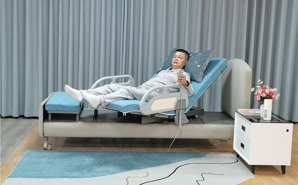 護(hù)理床旋轉(zhuǎn)