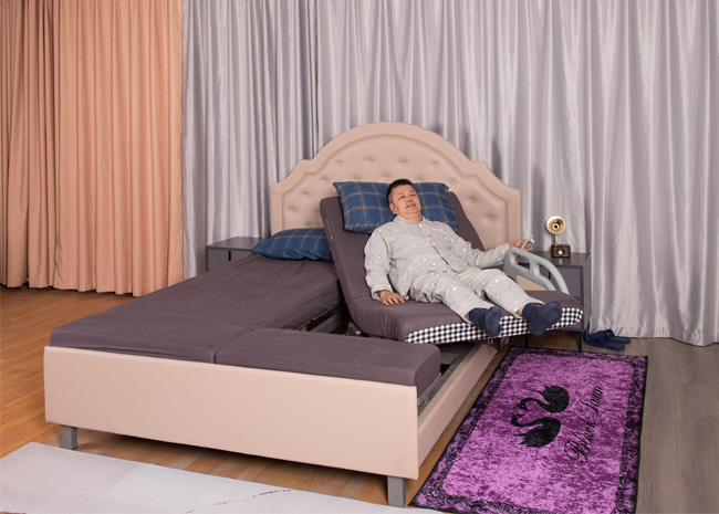 家庭護(hù)理床LY201