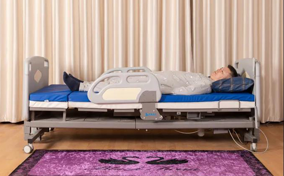 醫(yī)用護理床